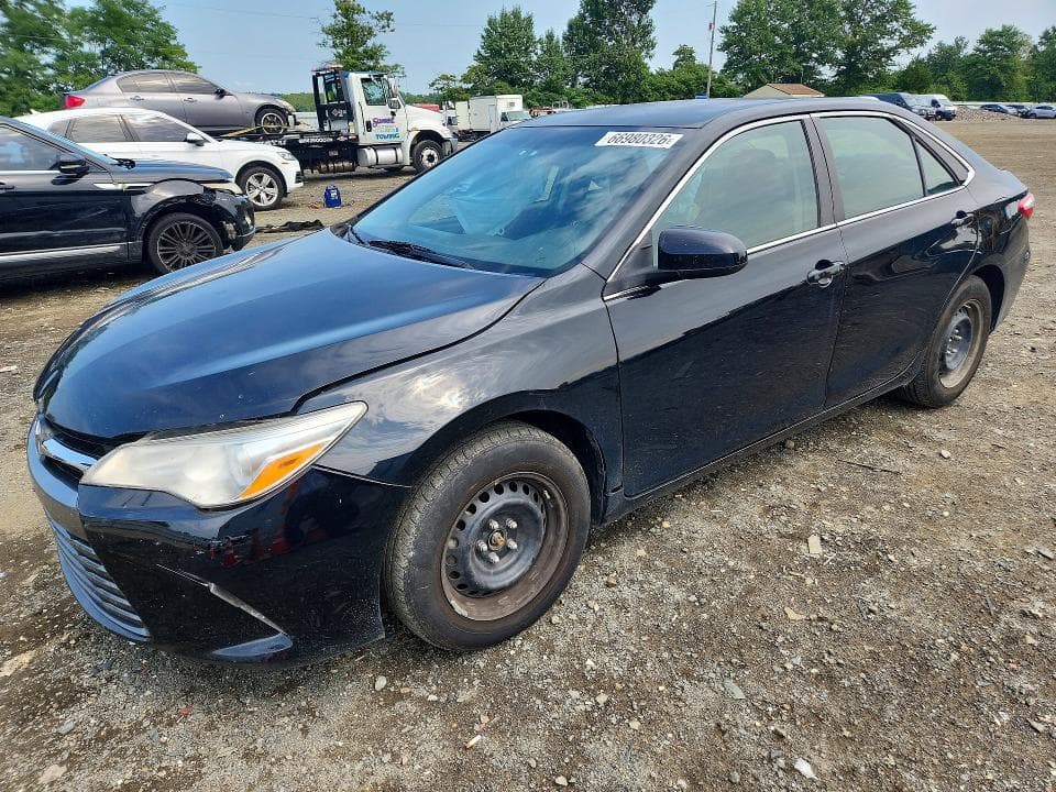 2017 TOYOTA CAMRY LE - 1
