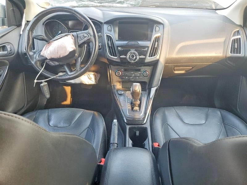 2017 FORD FOCUS TITANIUM 8