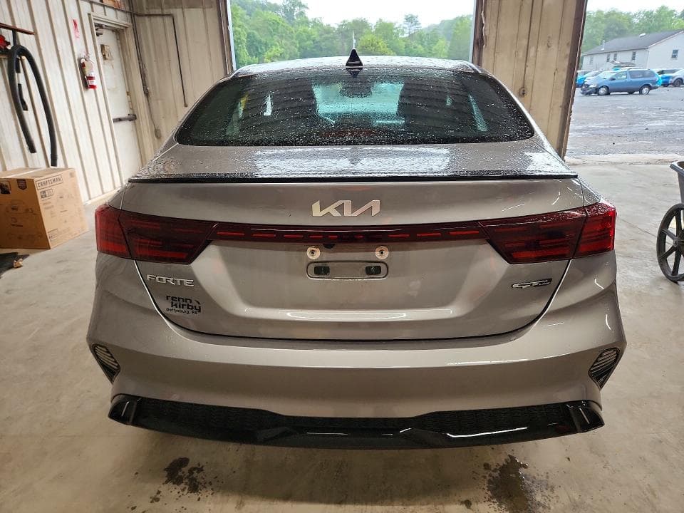 2023 KIA FORTE GT LINE 6