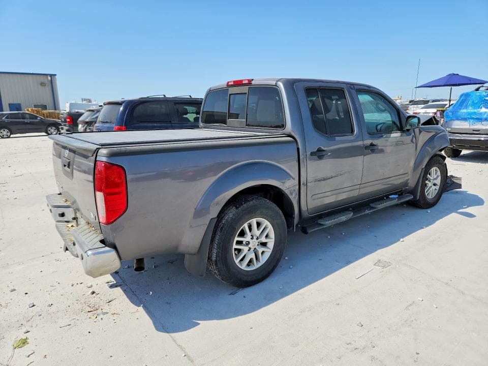 2021 NISSAN FRONTIER SV 3