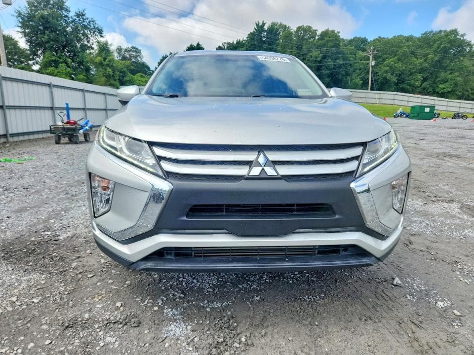 2020 MITSUBISHI ECLIPSE CROSS ES 5