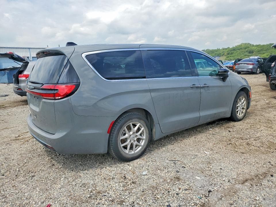 2025 CHRYSLER PACIFICA SELECT 3
