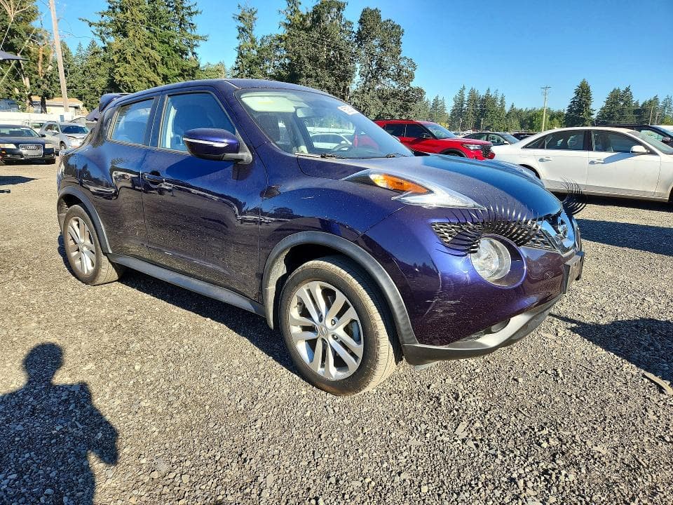 2017 NISSAN JUKE S 4