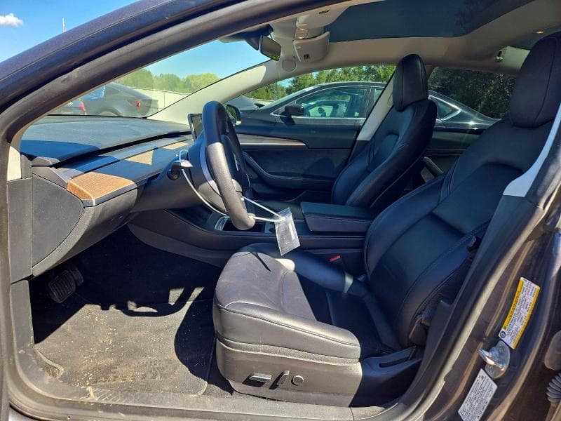 2023 TESLA MODEL 3 7