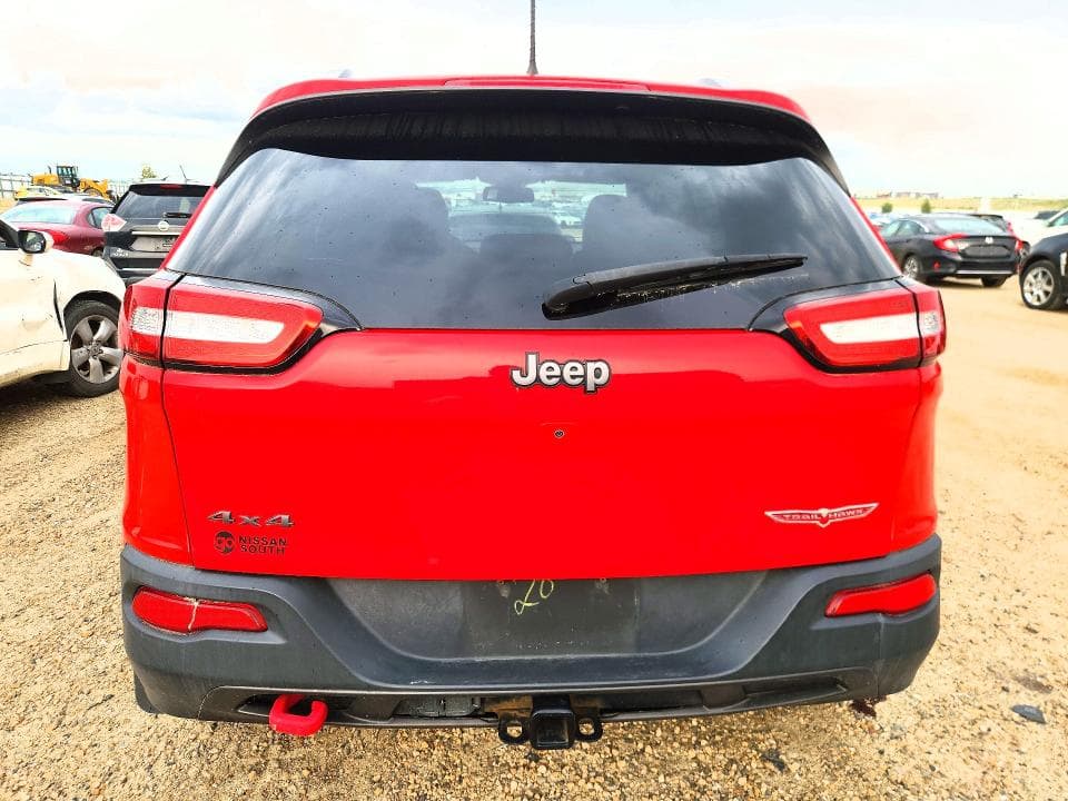 2017 JEEP CHEROKEE TRAILHAWK 6