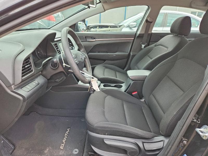 2020 HYUNDAI ELANTRA SE 7