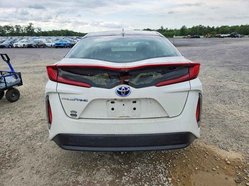 2018 TOYOTA PRIUS PRIME PLUS 6