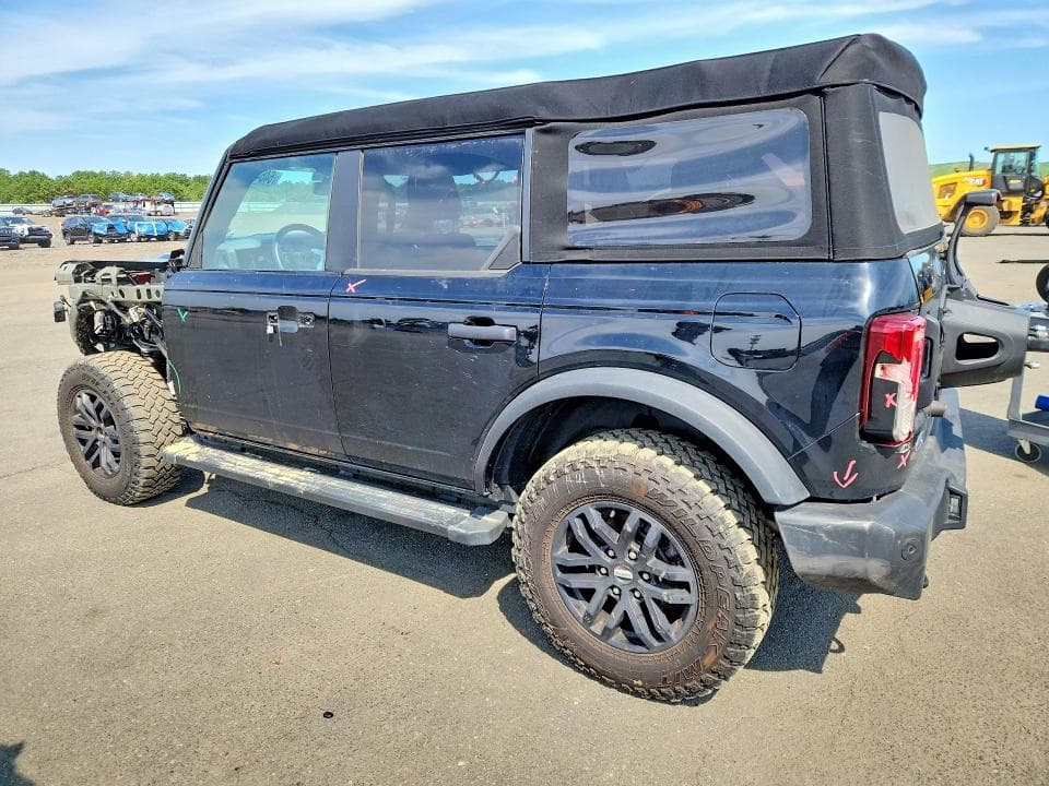 2023 FORD BRONCO BASE 2