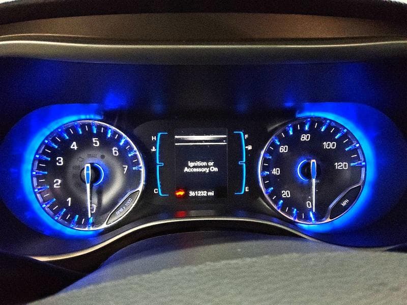 2017 CHRYSLER PACIFICA TOURING 9