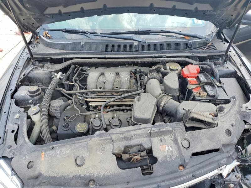 2018 FORD TAURUS SEL 11