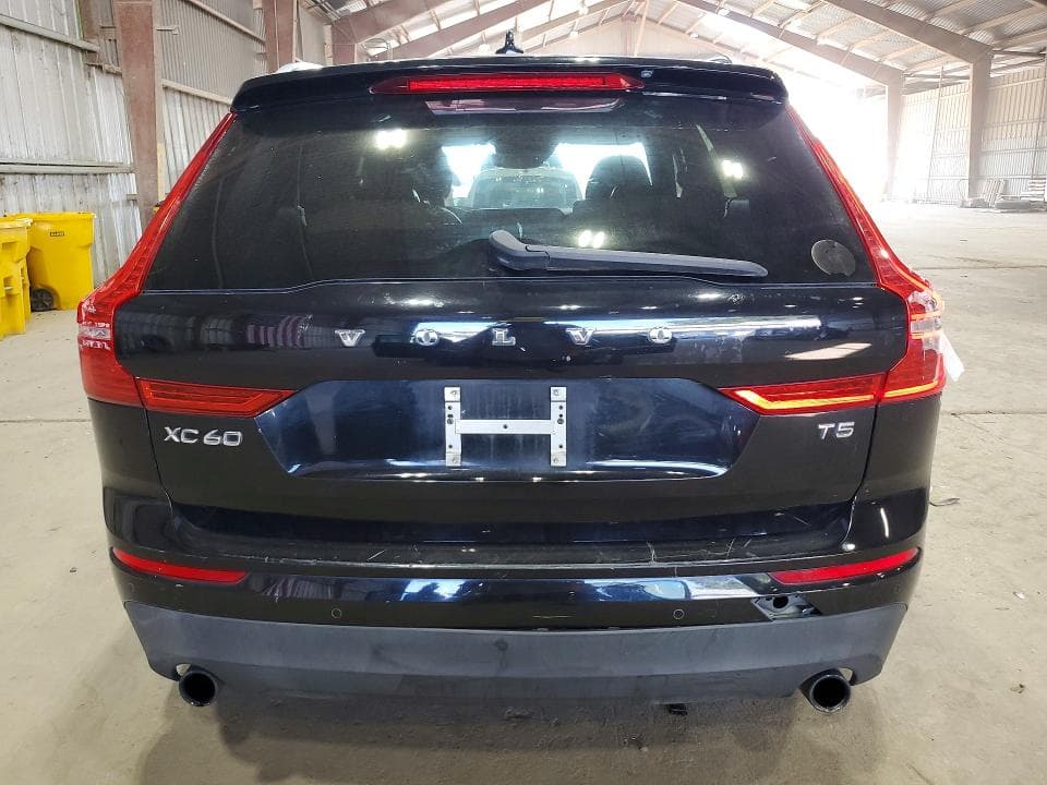 2019 VOLVO XC60 T5 MOMENTUM 6
