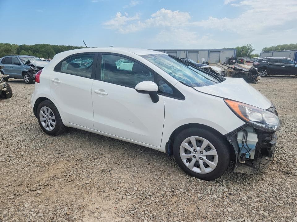 2017 KIA RIO 5-DOOR EX 4