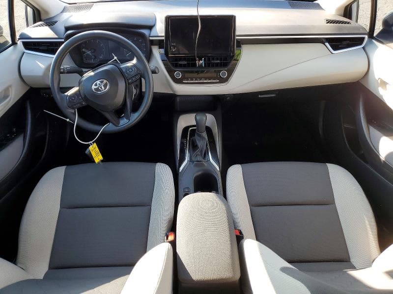 2025 TOYOTA COROLLA LE 8