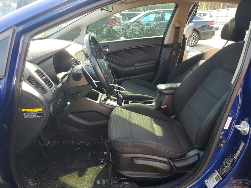 2017 KIA FORTE S 7