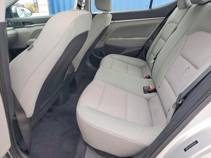 2017 HYUNDAI ELANTRA SE 10