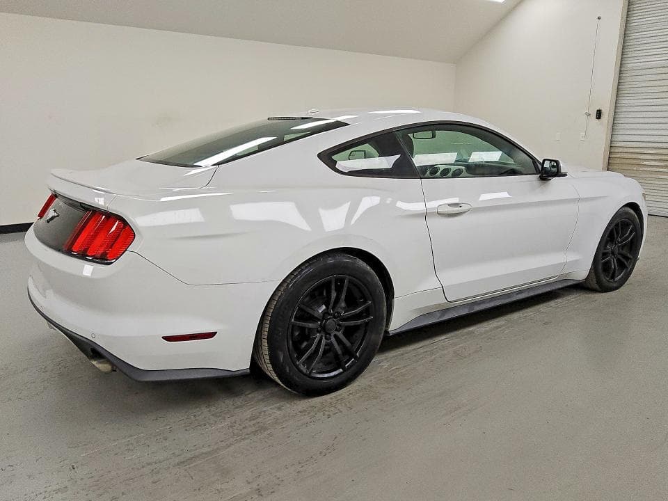 2017 FORD MUSTANG 3