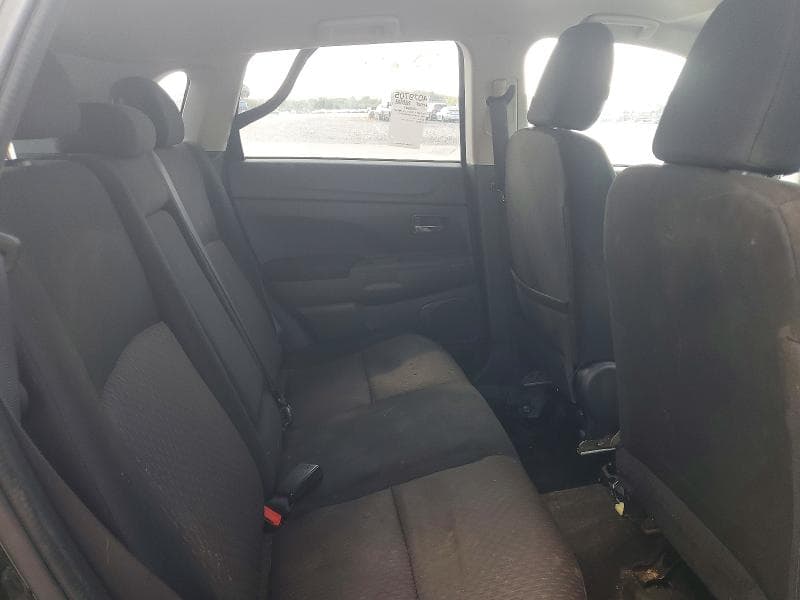 2019 MITSUBISHI OUTLANDER SPORT ES 11