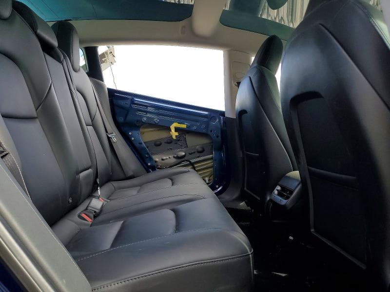 2019 TESLA MODEL 3 10