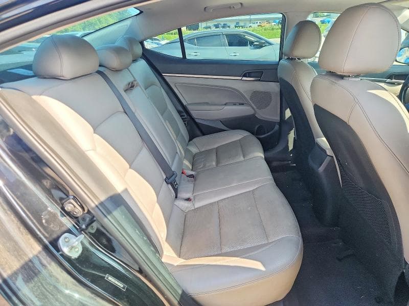 2017 HYUNDAI ELANTRA LIMITED 10