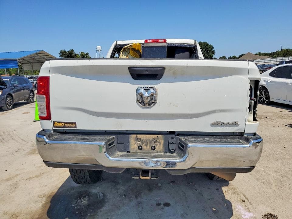 2022 RAM 2500 6