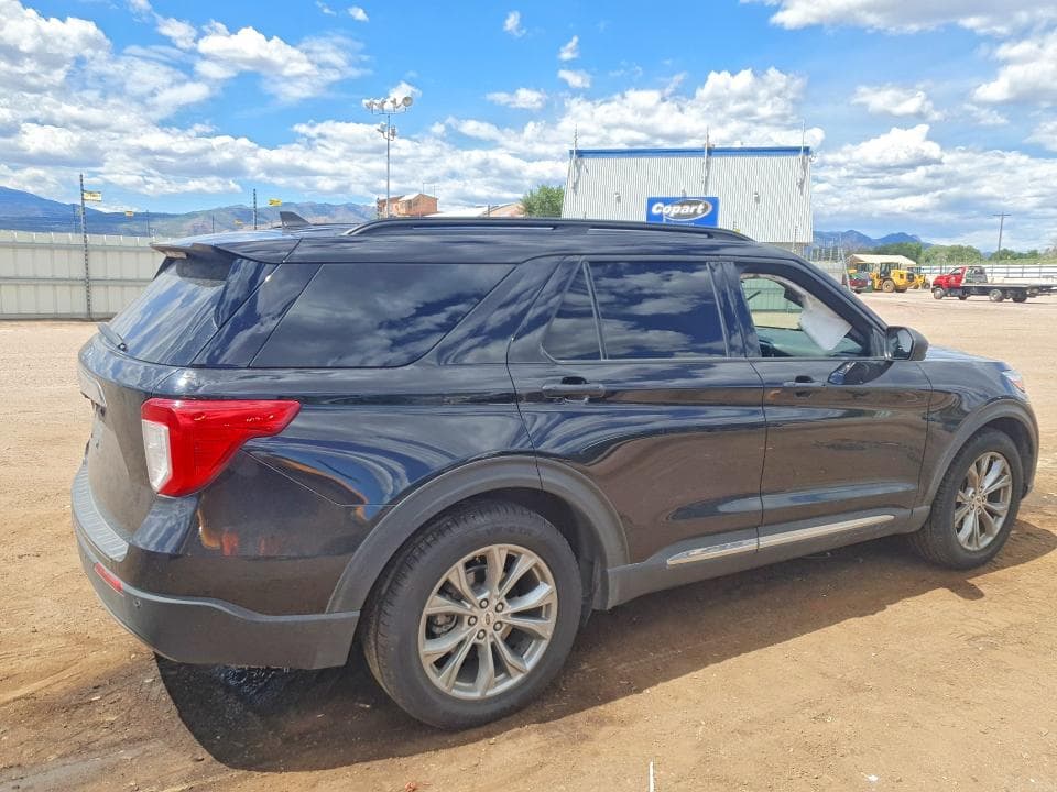 2021 FORD EXPLORER XLT 3