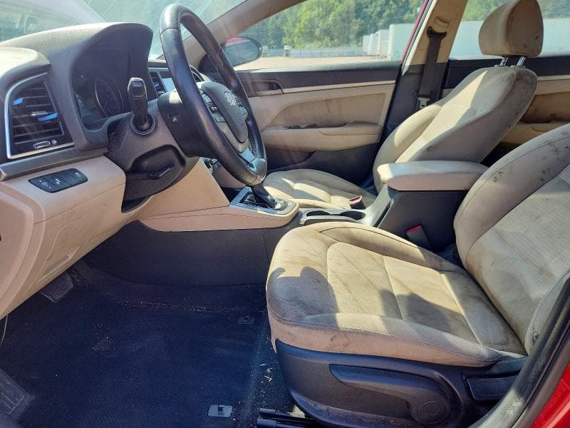 2017 HYUNDAI ELANTRA SE 7