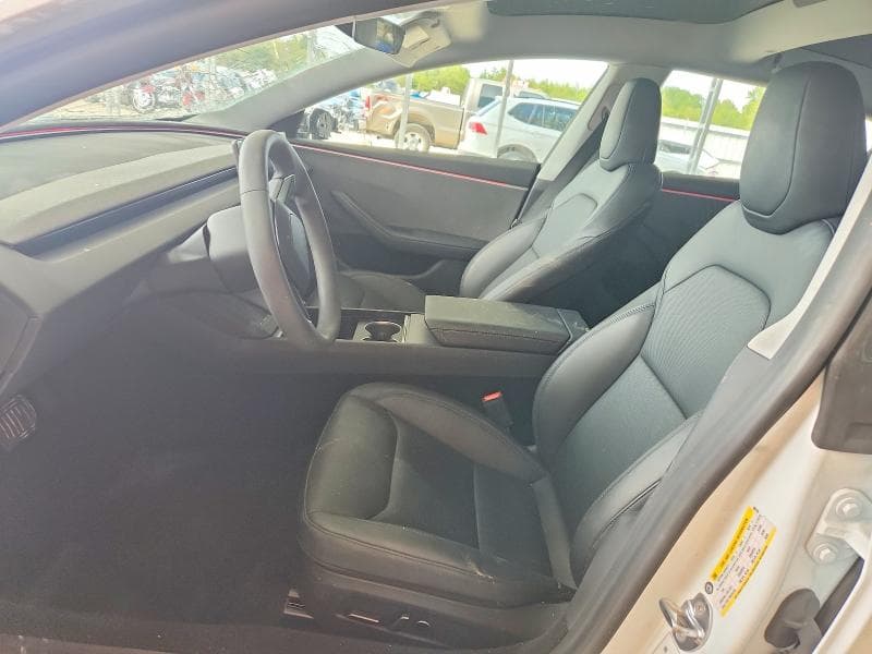 2025 TESLA MODEL 3 7