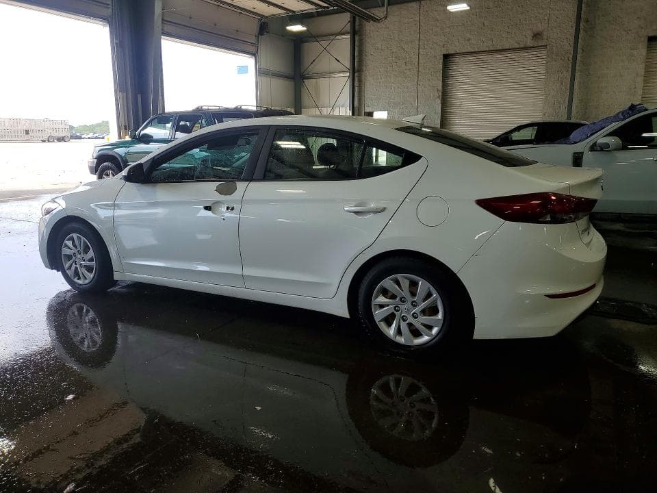 2017 HYUNDAI ELANTRA SE 2
