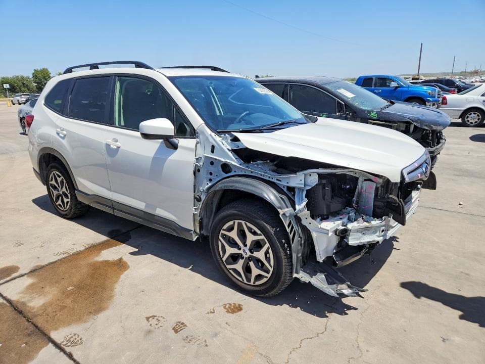 2020 SUBARU FORESTER PREMIUM 4