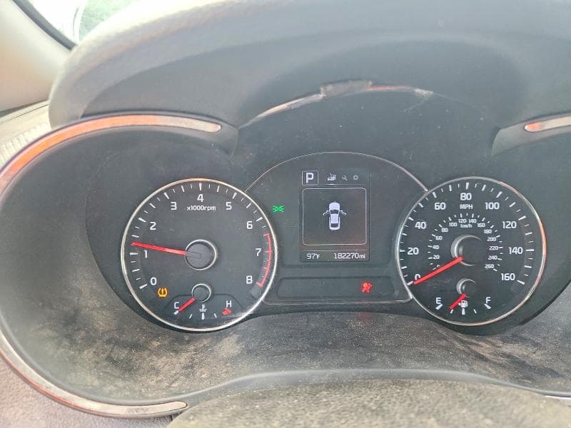 2017 KIA FORTE LX 9