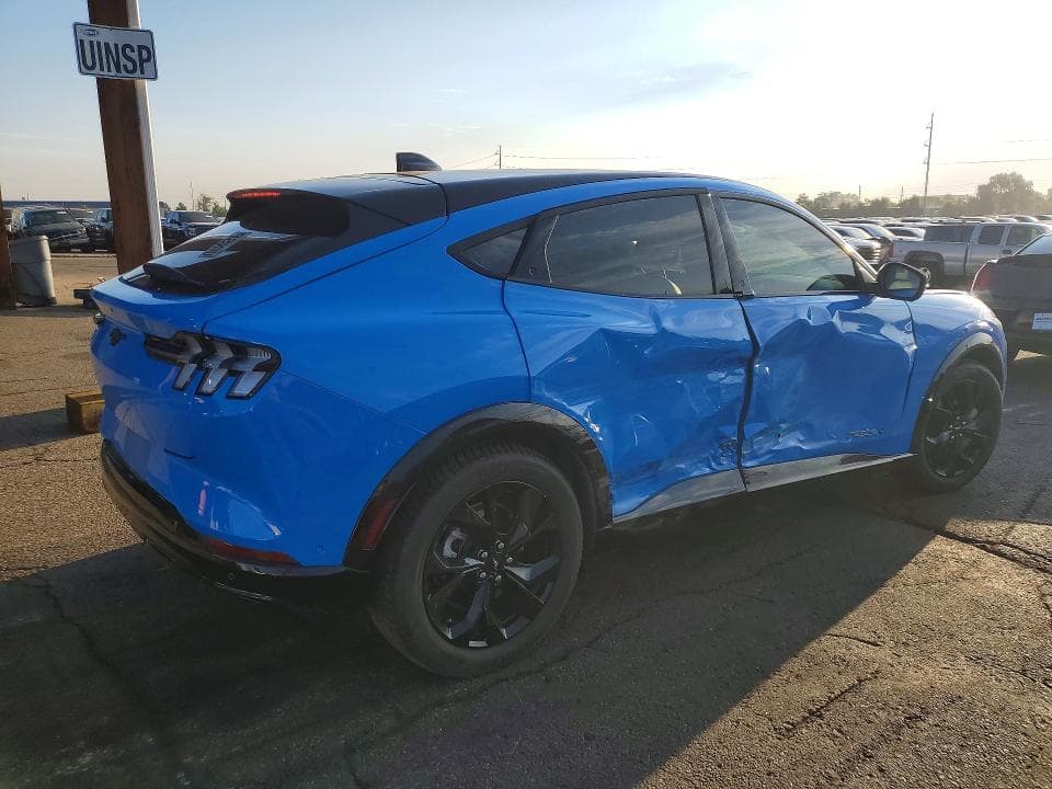 2023 FORD MUSTANG MACH-E PREMIUM 3