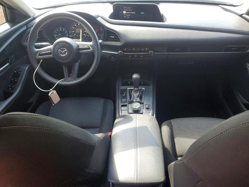 2021 MAZDA CX-30 8