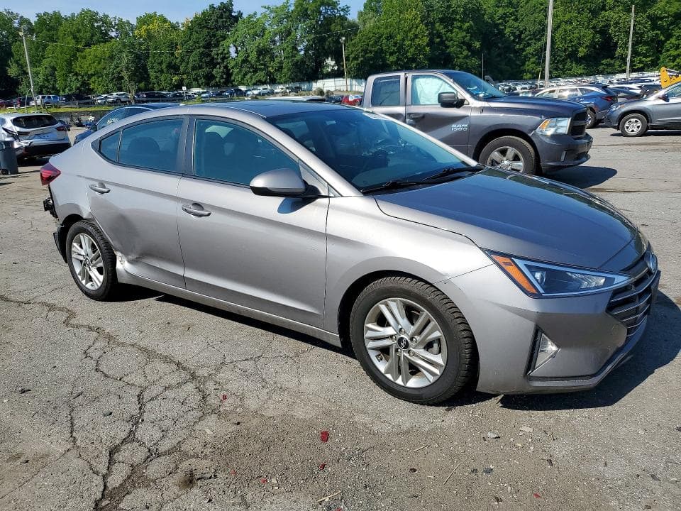2020 HYUNDAI ELANTRA VALUE EDITION 4