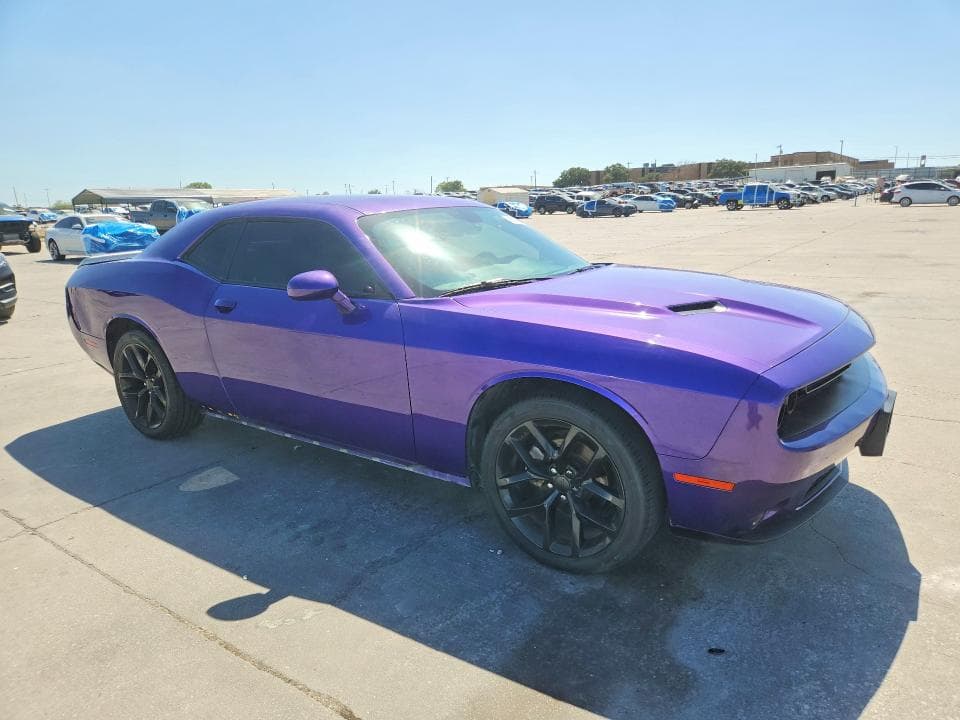 2023 DODGE CHALLENGER SXT 4