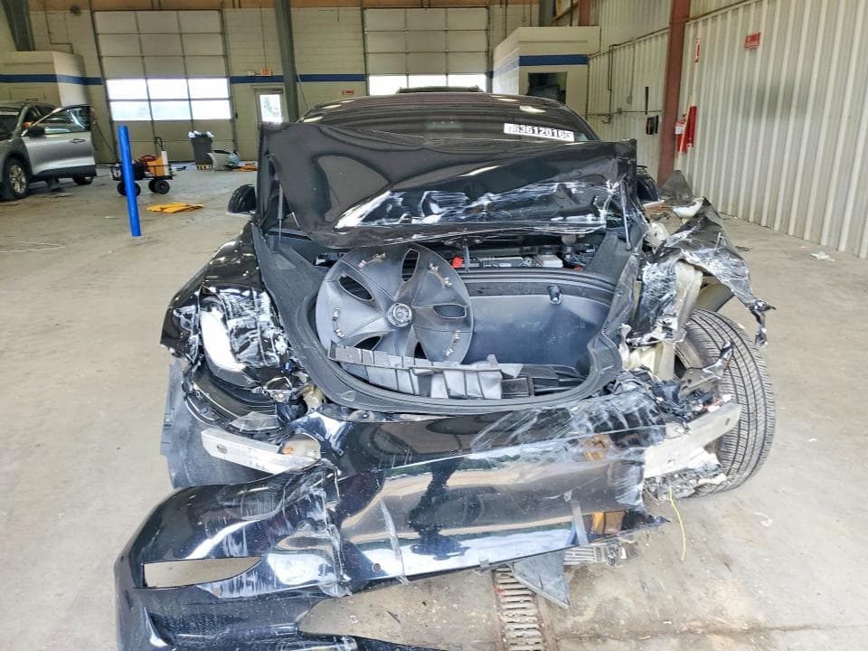 2018 TESLA MODEL 3 5