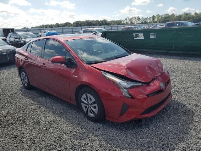 2018 TOYOTA PRIUS THREE 4