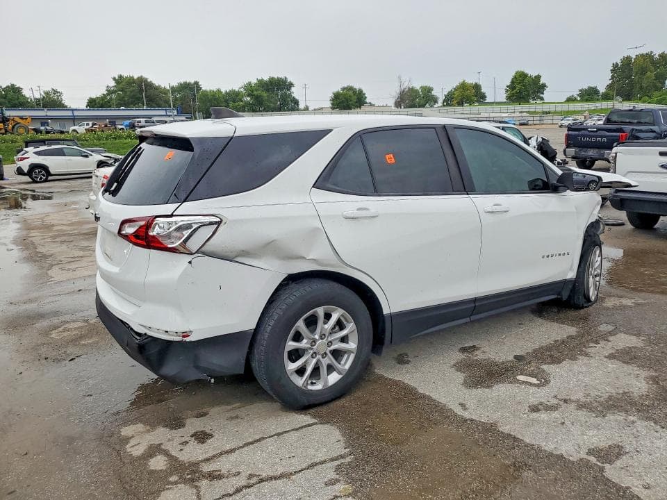 2021 CHEVROLET EQUINOX LS 3