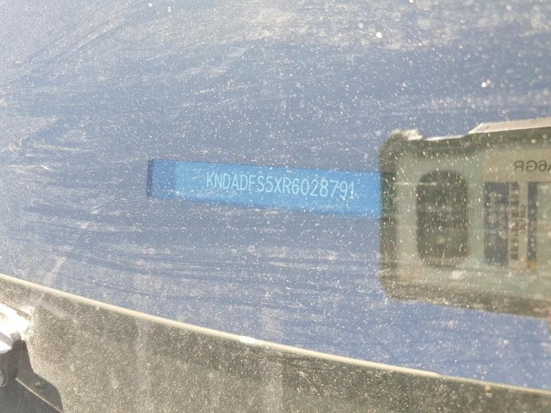 2024 KIA EV9 LAND 12