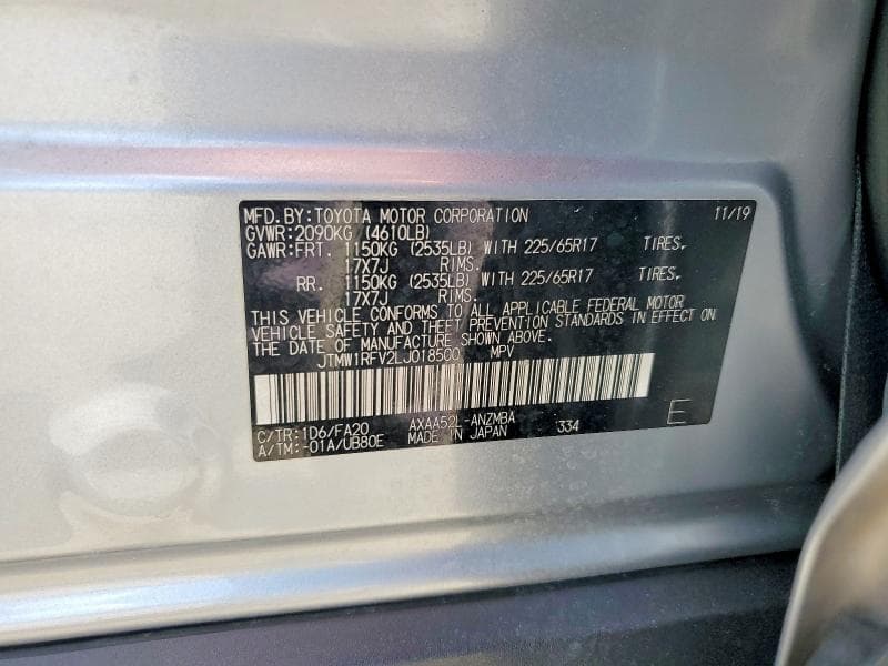 2020 TOYOTA RAV4 XLE 12