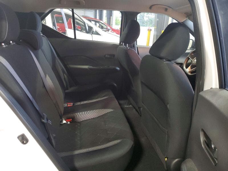 2019 NISSAN KICKS S 10
