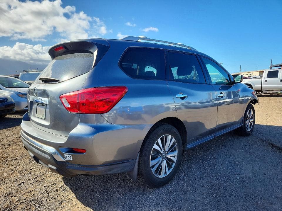 2017 NISSAN PATHFINDER S 3