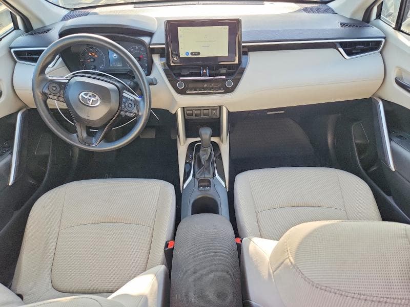 2024 TOYOTA COROLLA CROSS L 8