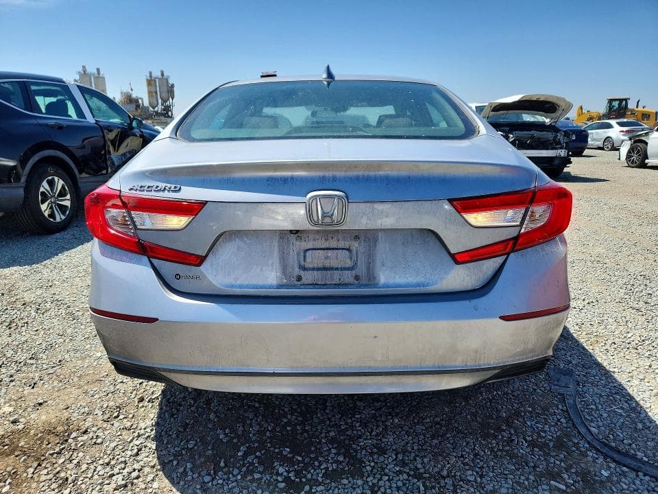 2018 HONDA ACCORD LX 6