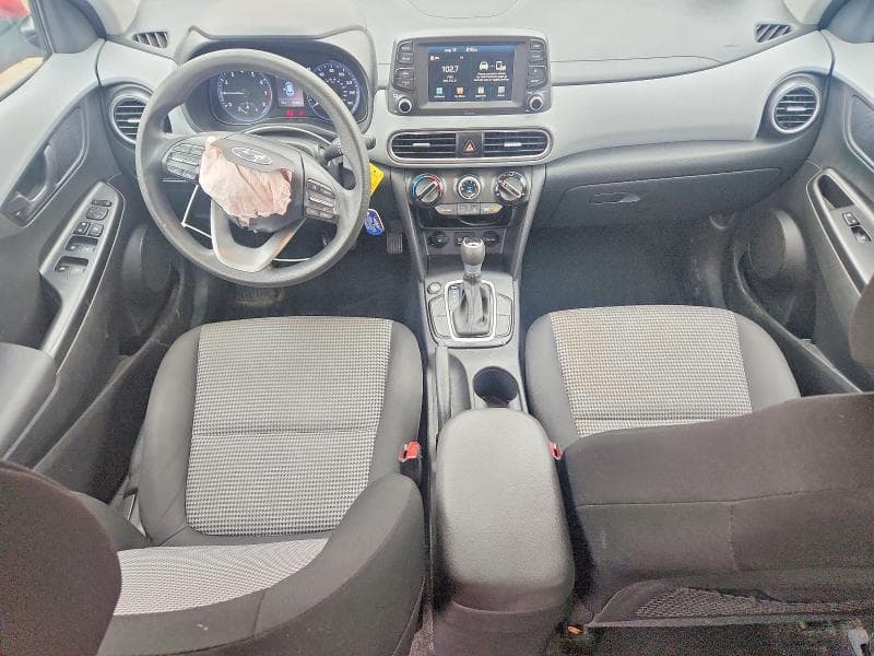 2020 HYUNDAI KONA SE 8