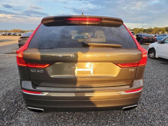 2021 VOLVO XC60 T5 INSCRIPTION 6