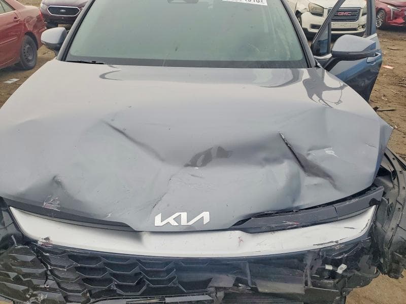 2025 KIA SPORTAGE EX 12