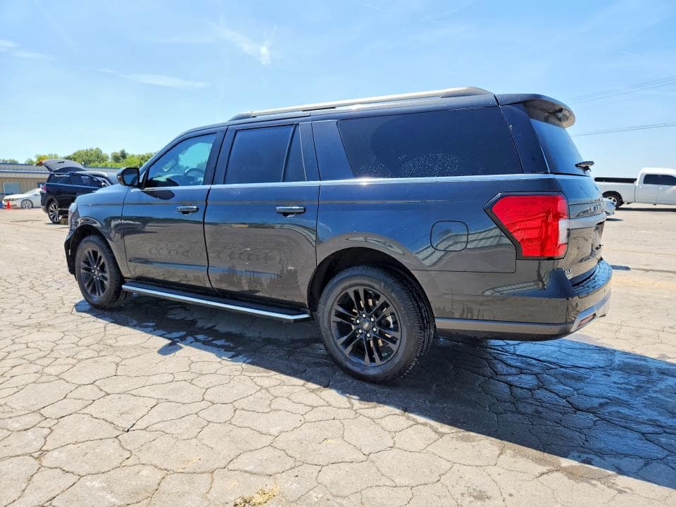 2022 FORD EXPEDITION MAX XLT 2