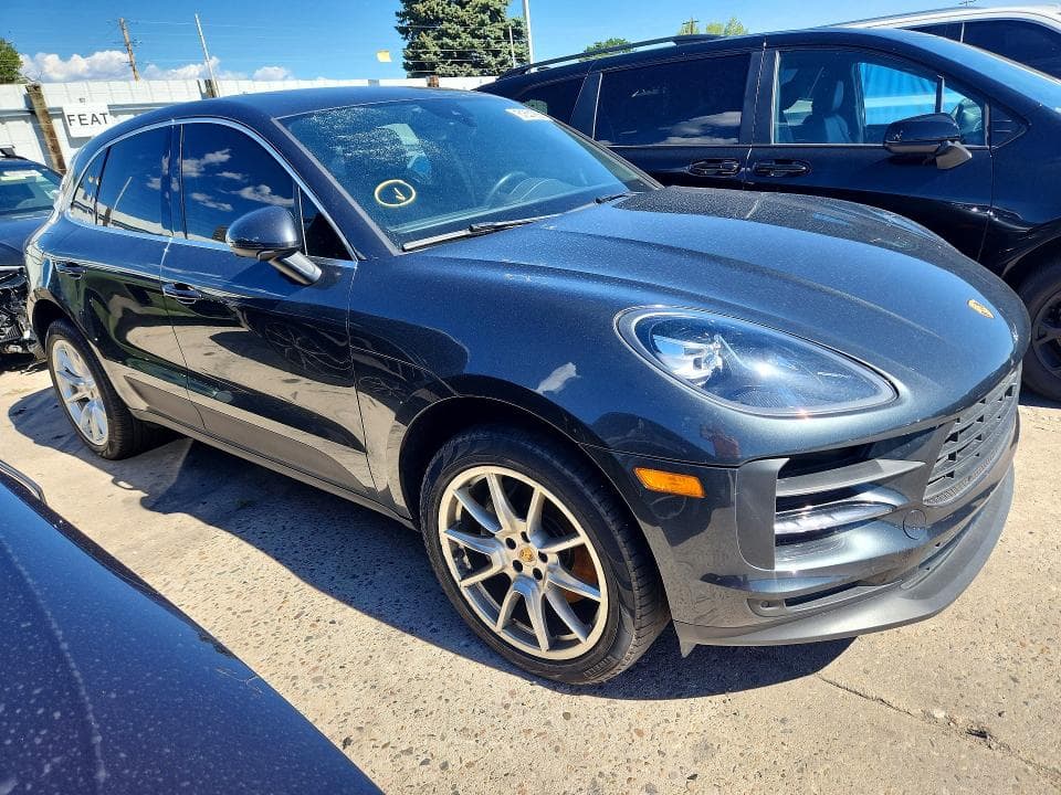 2020 PORSCHE MACAN S 4