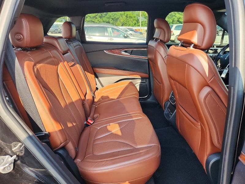 2017 LINCOLN MKX RESERVE 11