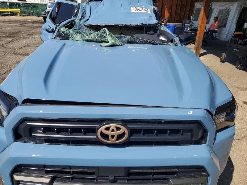 2026 TOYOTA 4RUNNER SR5 11